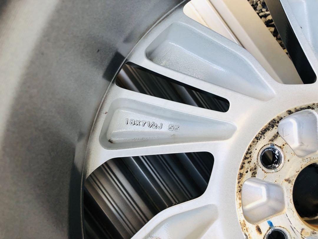 中古　18インチ　スバル純正アルミホイールタイヤ　225/45R18　レヴォーグ