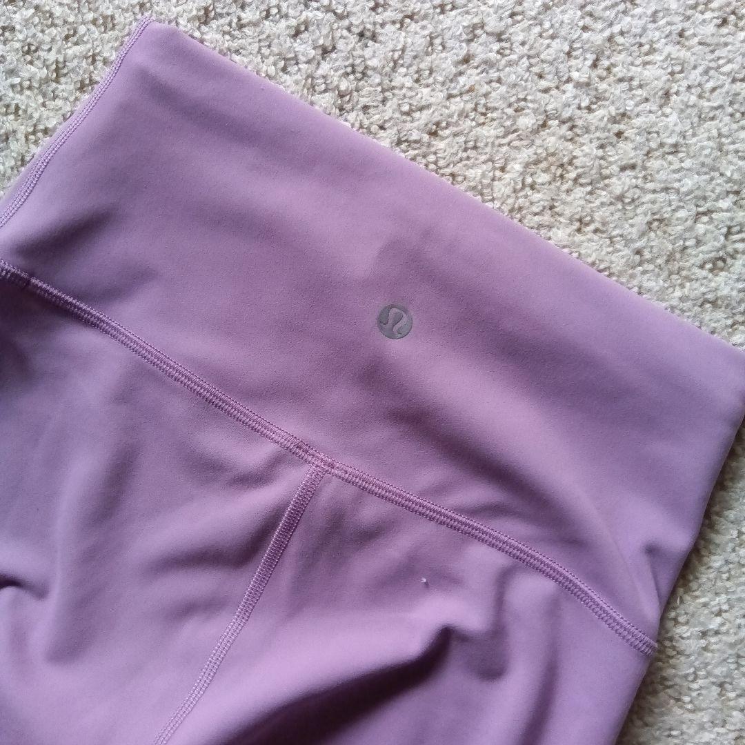 Lululemon パープル ヨガパンツ