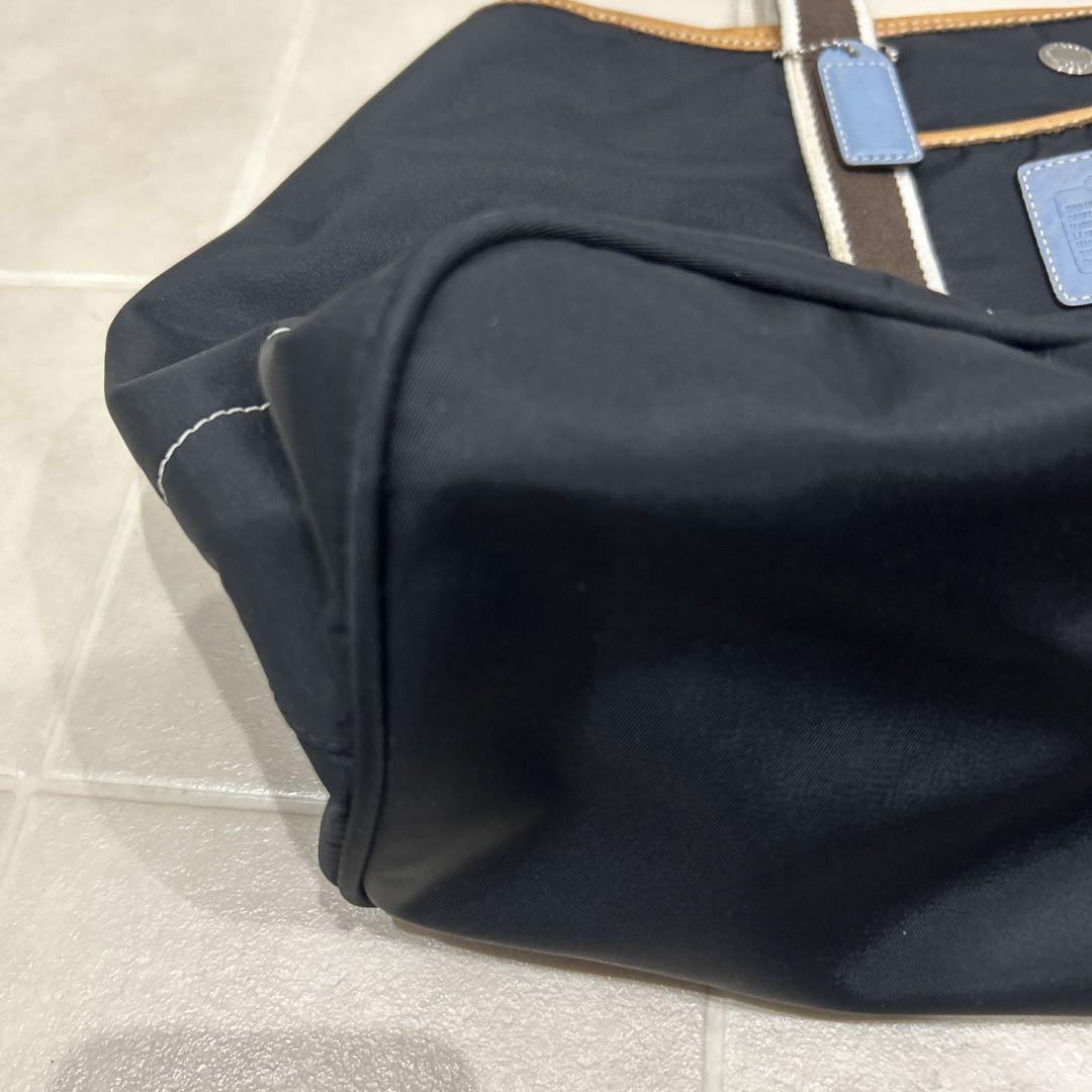 コーチ（coach）　男女兼用　トートバッグ