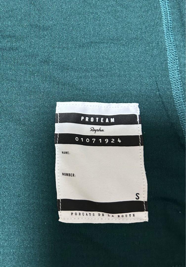 Rapha プロチーム　サーマルベースレイヤー
