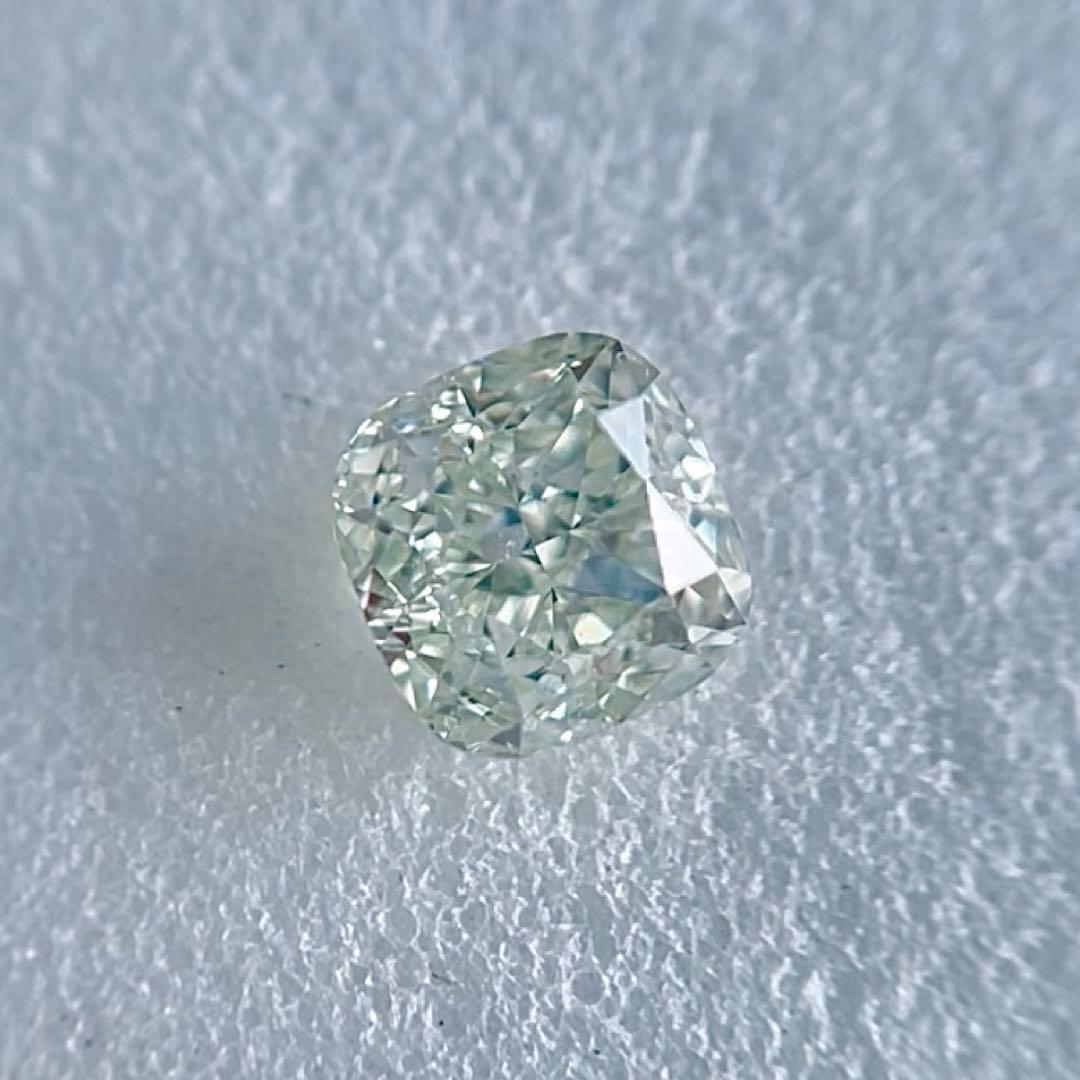 0.404ct VS-1 天然グリーンダイヤモンドルース LYG中央宝石研究所 0.404ct VS-1 天然グリーンダイヤモンドルース LYG中央宝石研究所