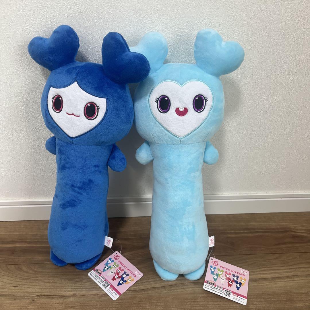 TWICE GIGO限定 のびふにゃBIGぬいぐるみ ナヨン・ツウィ - メルカリ