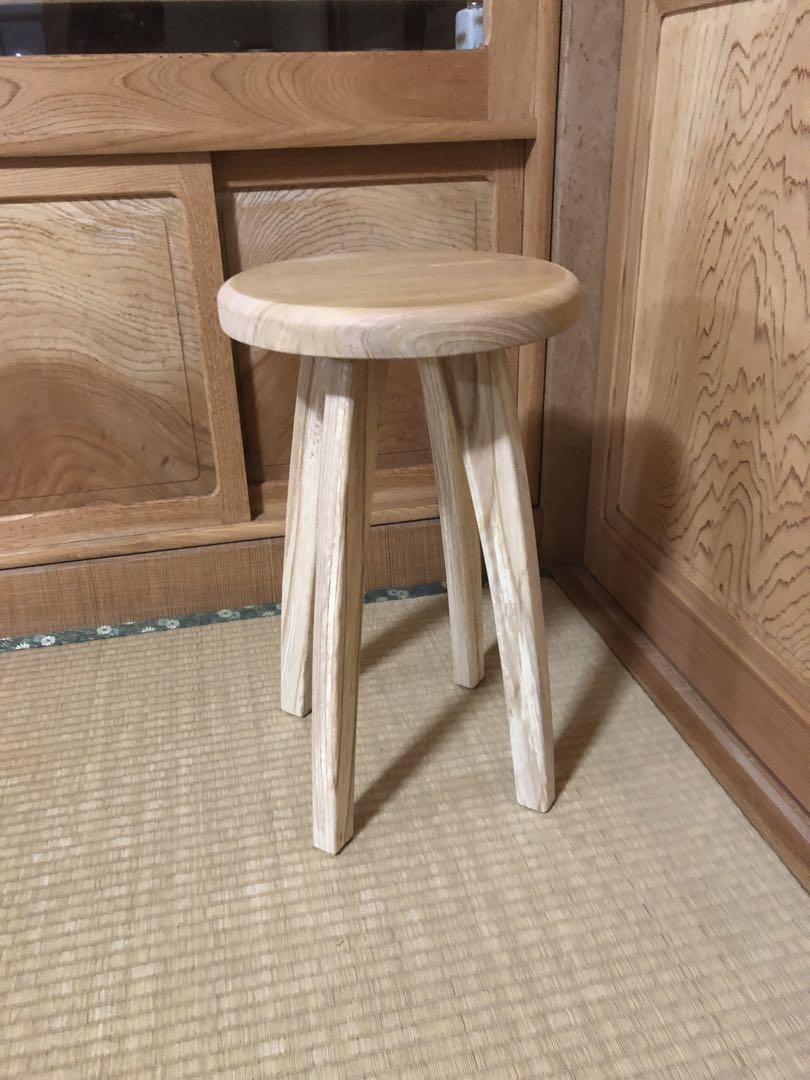 1098 建具屋一筋58年のおじいちゃんの手作りスツール、イス☆けやき