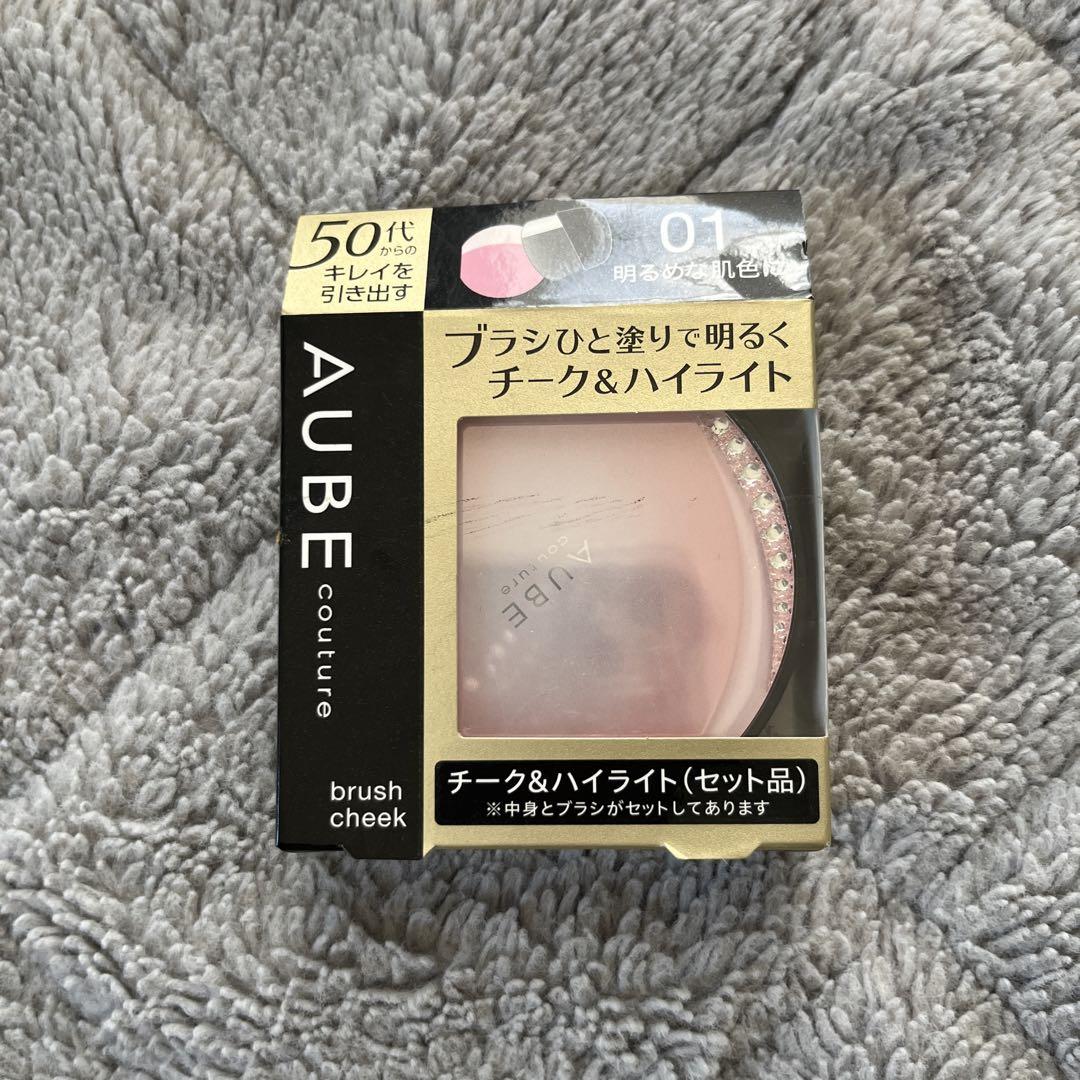 オーブ クチュール ブラシチーク 01
