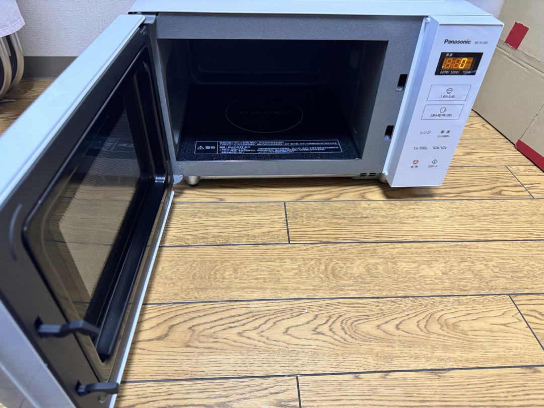 Panasonic 2022年製 NE-FL100 フラット電子レンジ