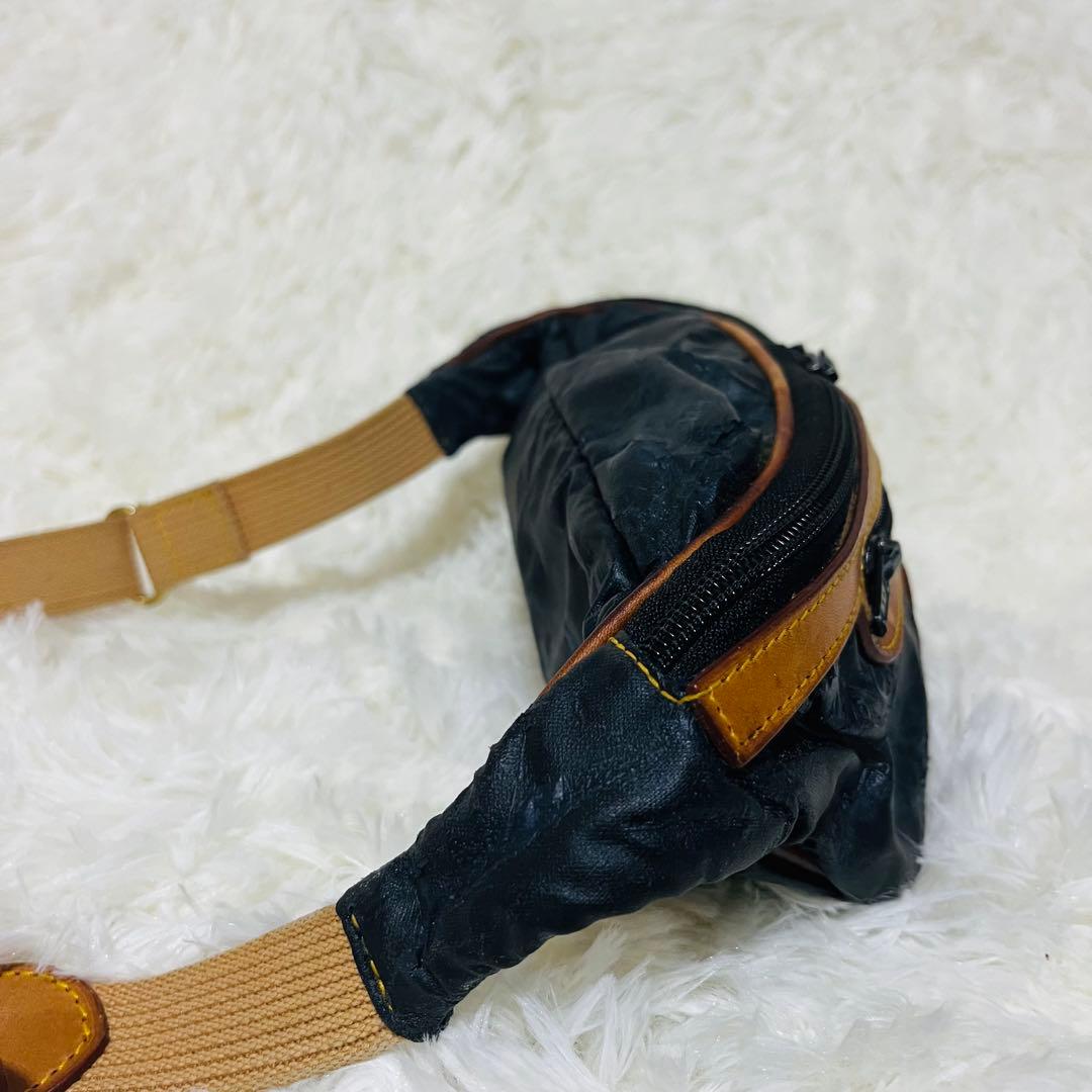 【HUNTING WORLD】バチュークロス×レザー製 ウエストポーチ ブラック