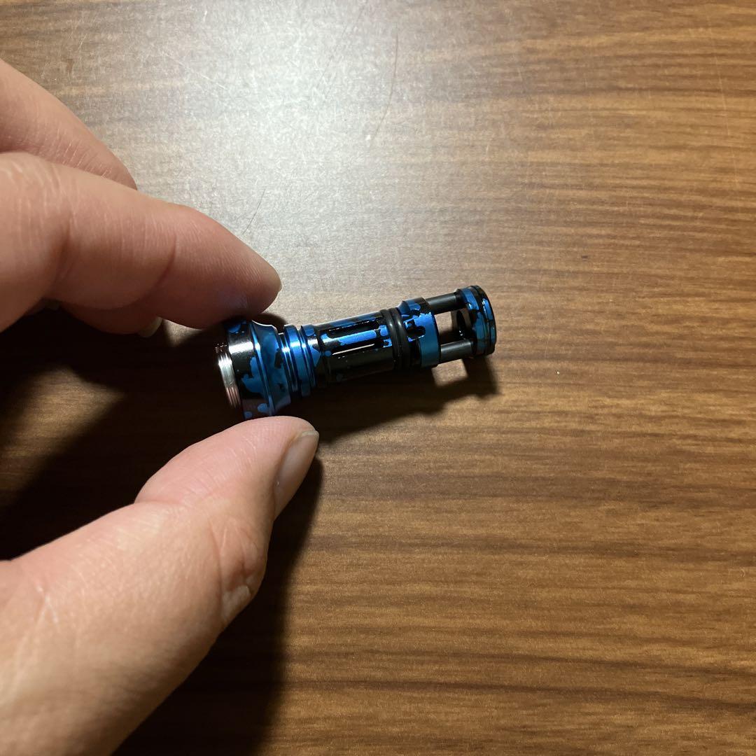 美品　シマノ　ダイワ用　ハイテン　ダブルハンドル　ドレス　カモフラ　スタンド