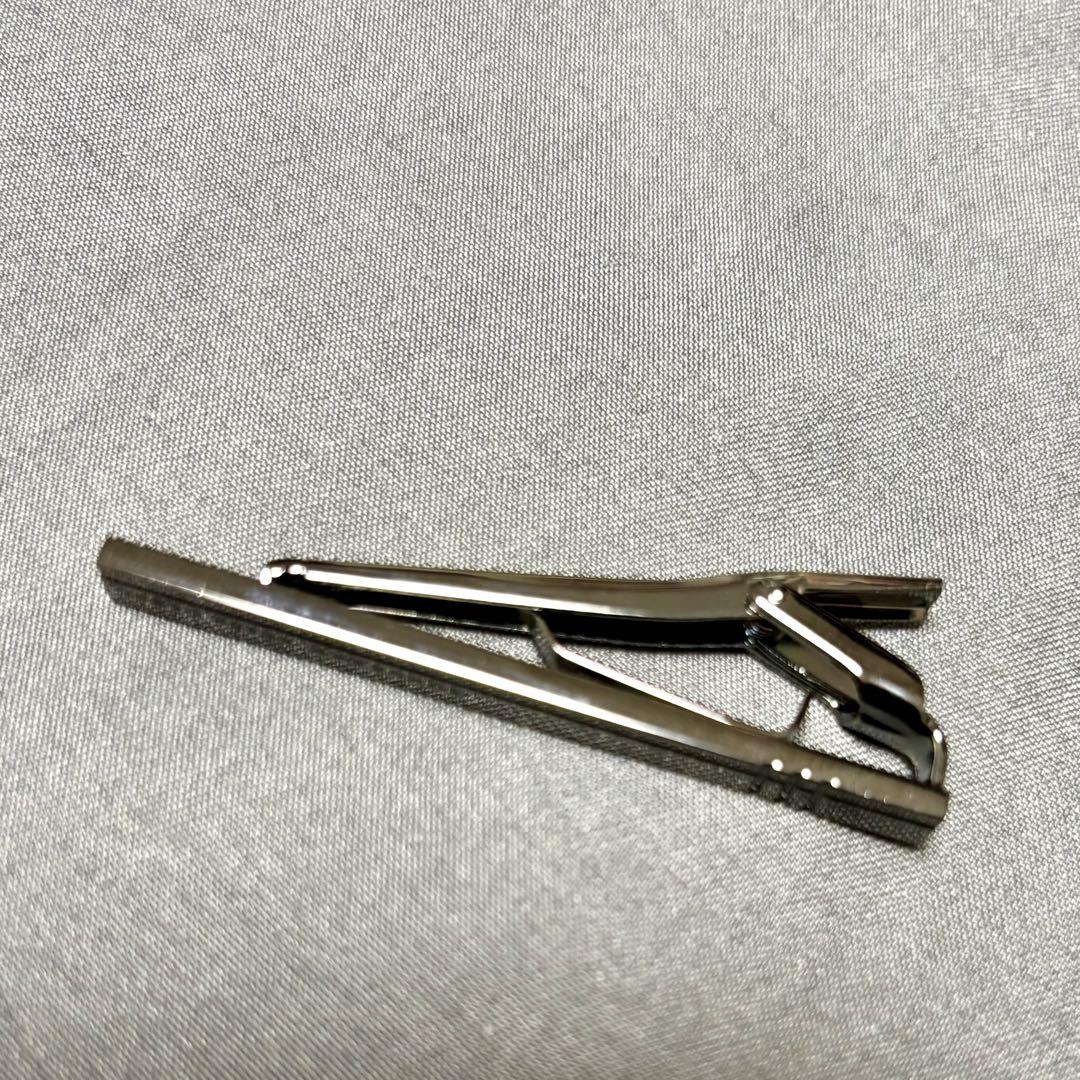 【美品】BURBERRY ネクタイピン 専用ケース付き
