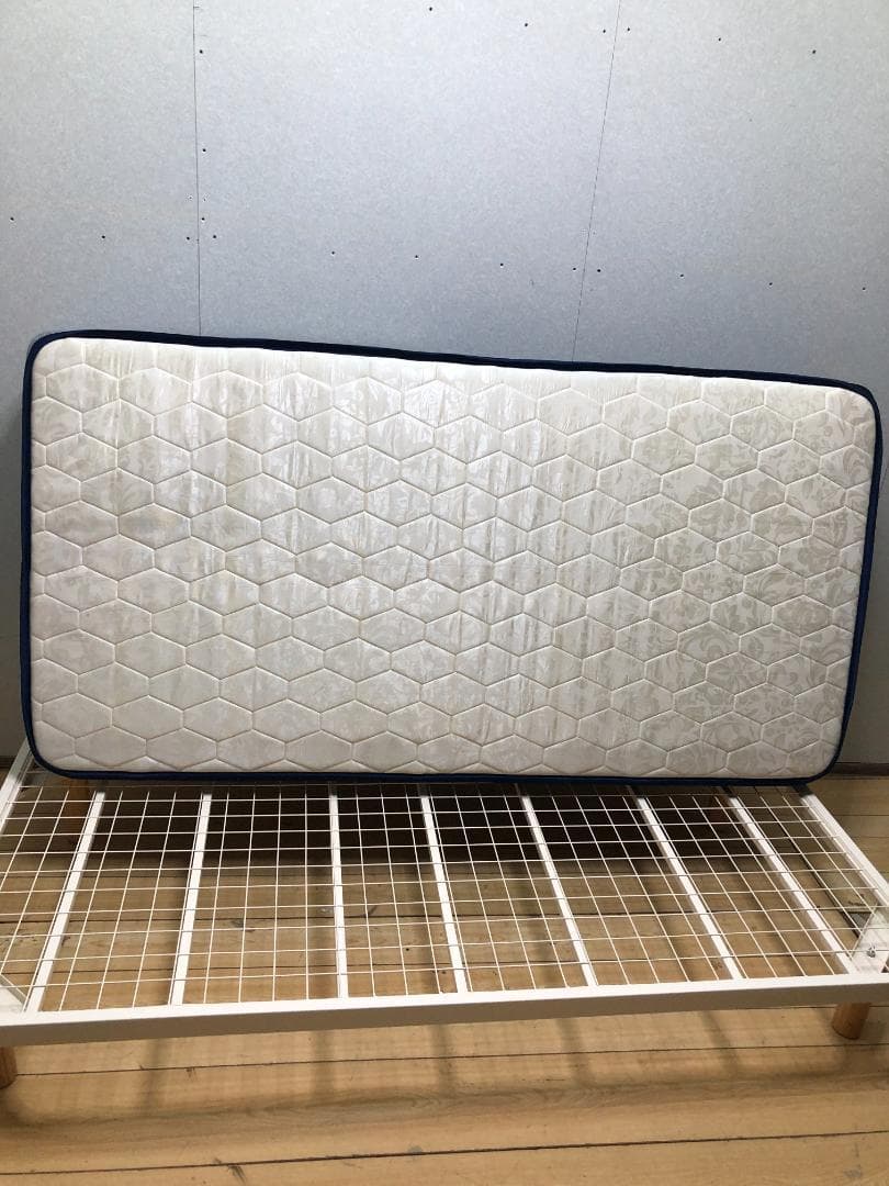 ベッドフレーム シングル