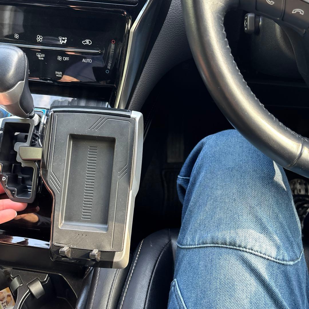 スマホトレイ槌屋ヤック