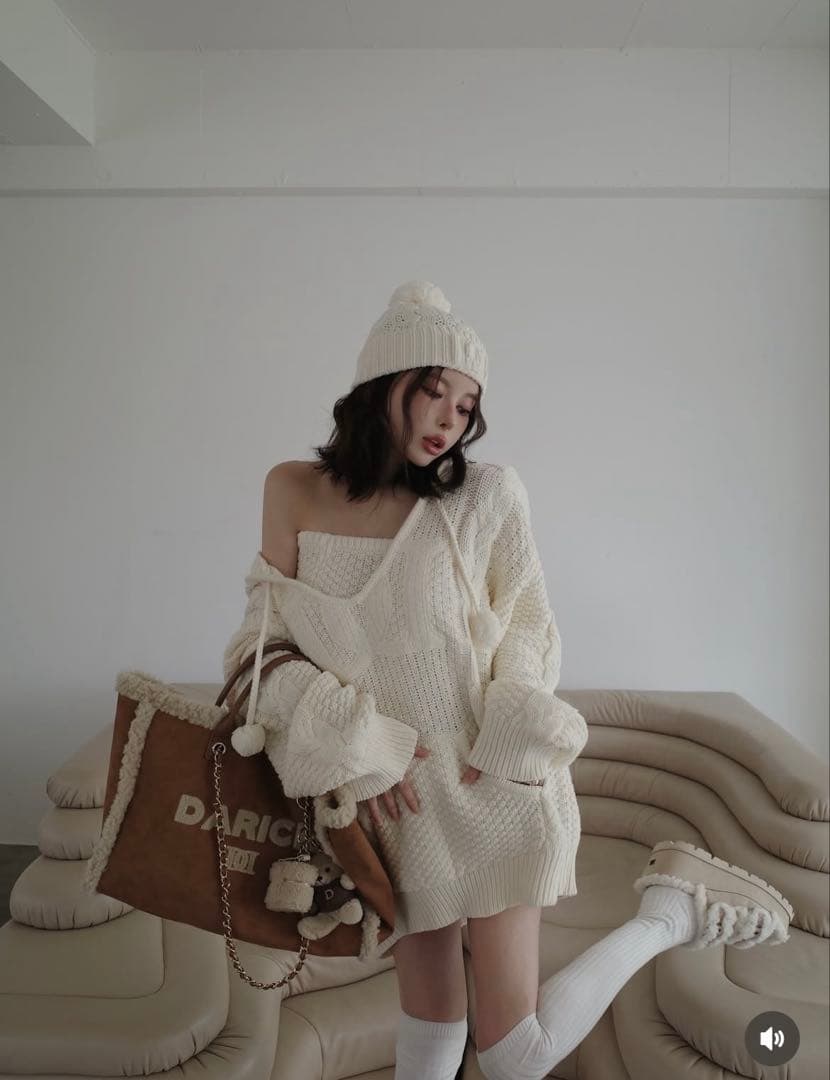 Darich ダーリッチ ケーブルDDロゴVネックニットフーディ