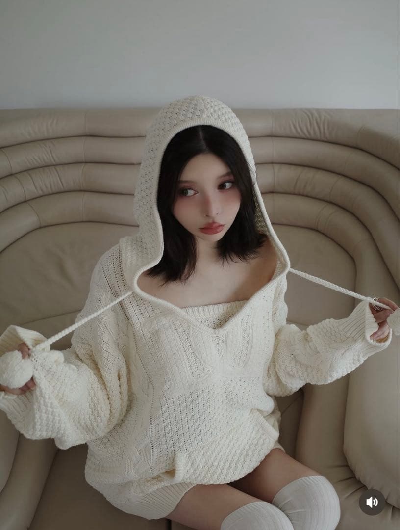 Darich ダーリッチ ケーブルDDロゴVネックニットフーディ