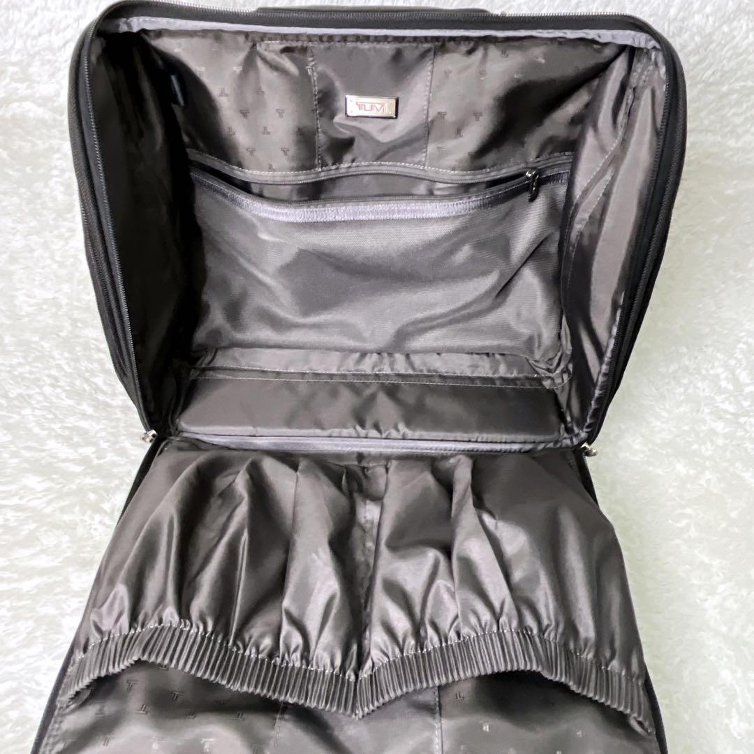 ✨廃盤品✨ トゥミ TUMI キャリーケース 機内持込 定価90,300円 黒