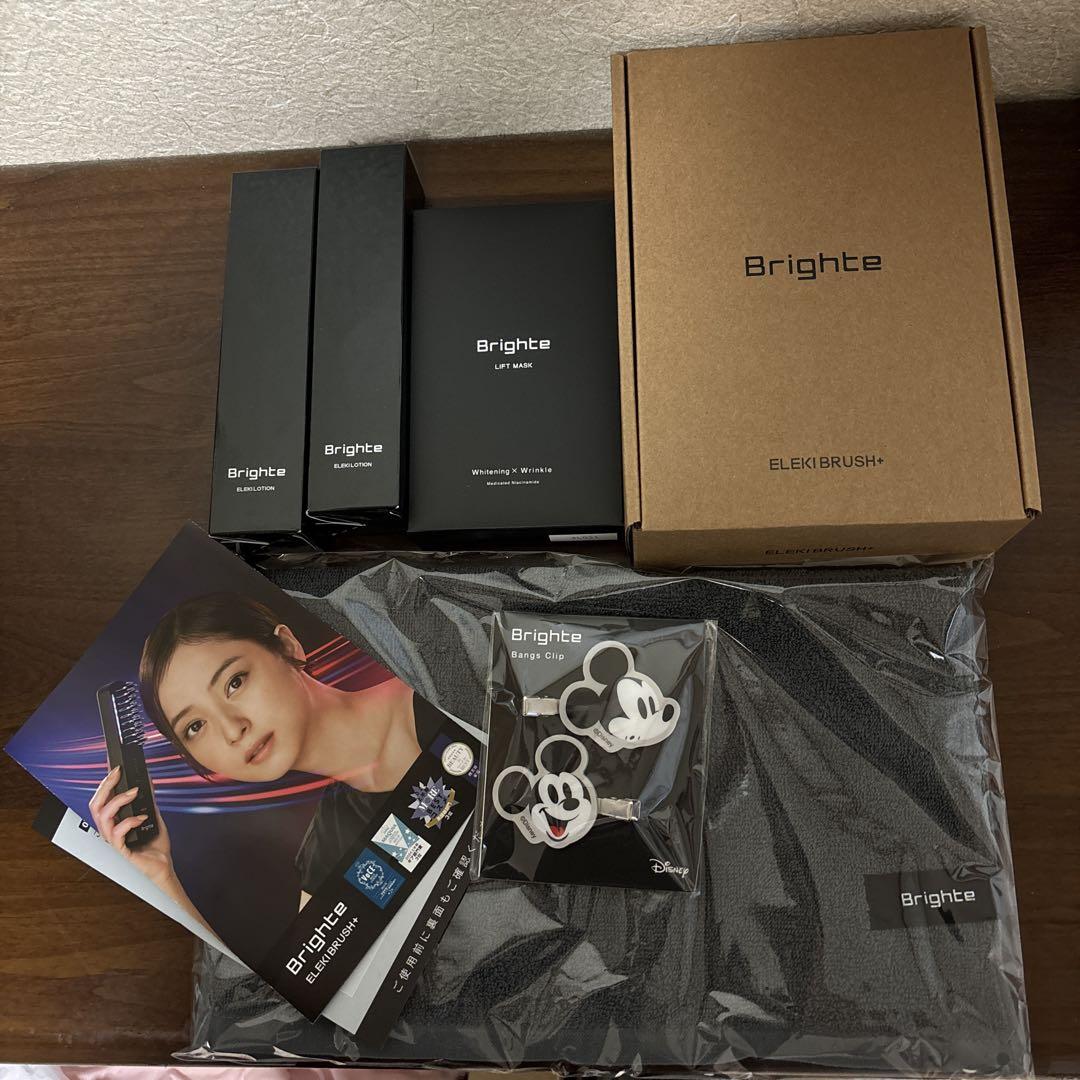 ミッキーマウスが美顔器に！累計35万個突破の美容家電ブランド