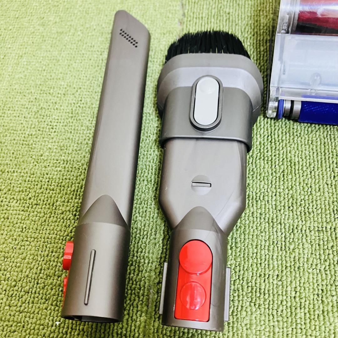 ジャンク】dyson cyclone ダイソン V10 SV 12FF - メルカリ