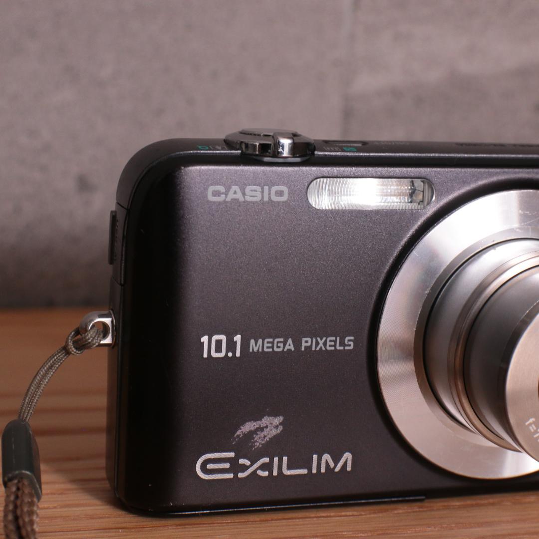CASIO EXILIM EX-Z1050 ブラック 箱＆充電＆SDカード等有◎