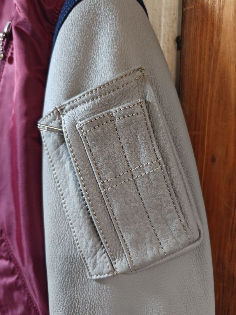 99%is バーガンディ MA-1ジャケット サイズ32 ライダース 99%is バーガンディ MA-1ジャケット サイズ32 ライダース