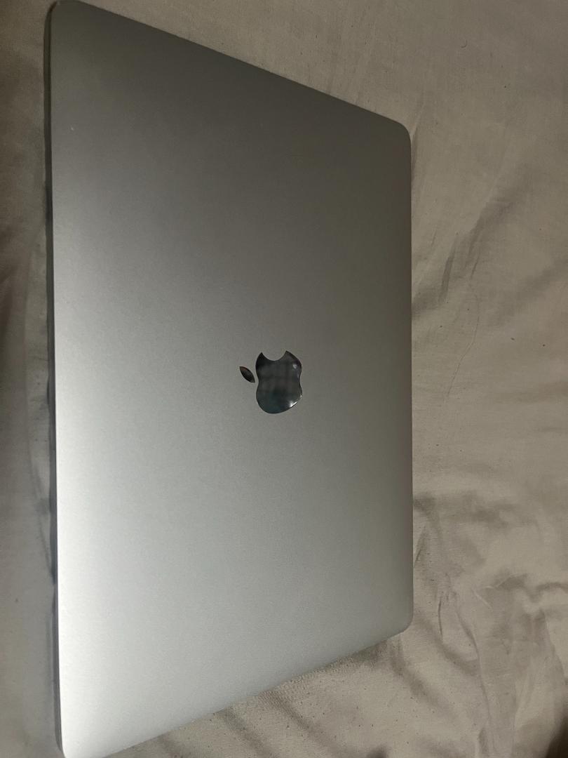 MacBookPro  M1チップ搭載　箱　16gb　 13インチ