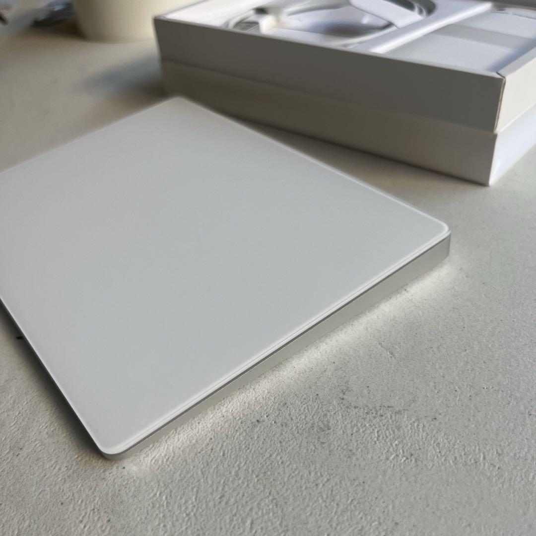 Magic Trackpad 2 ホワイト