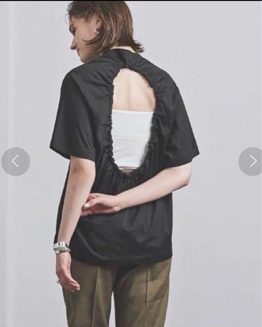 TOGA PULLA トーガ プルラ バックオープン Tシャツ　黒