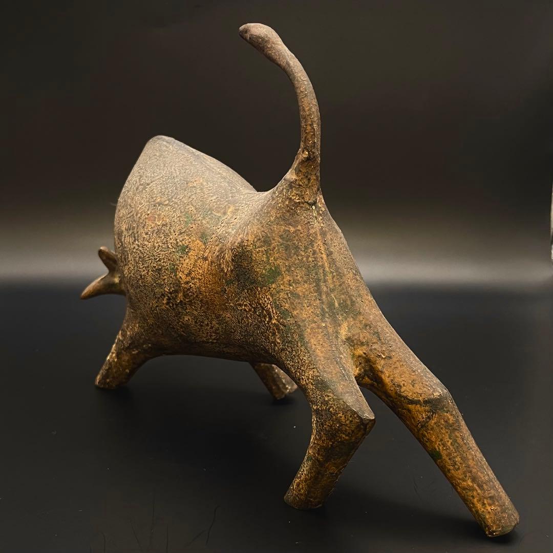 S Kanae Miyazawa 雄牛のオブジェ 飾り物 置物目立った傷や汚れなし TALLINNNEXPO_COM