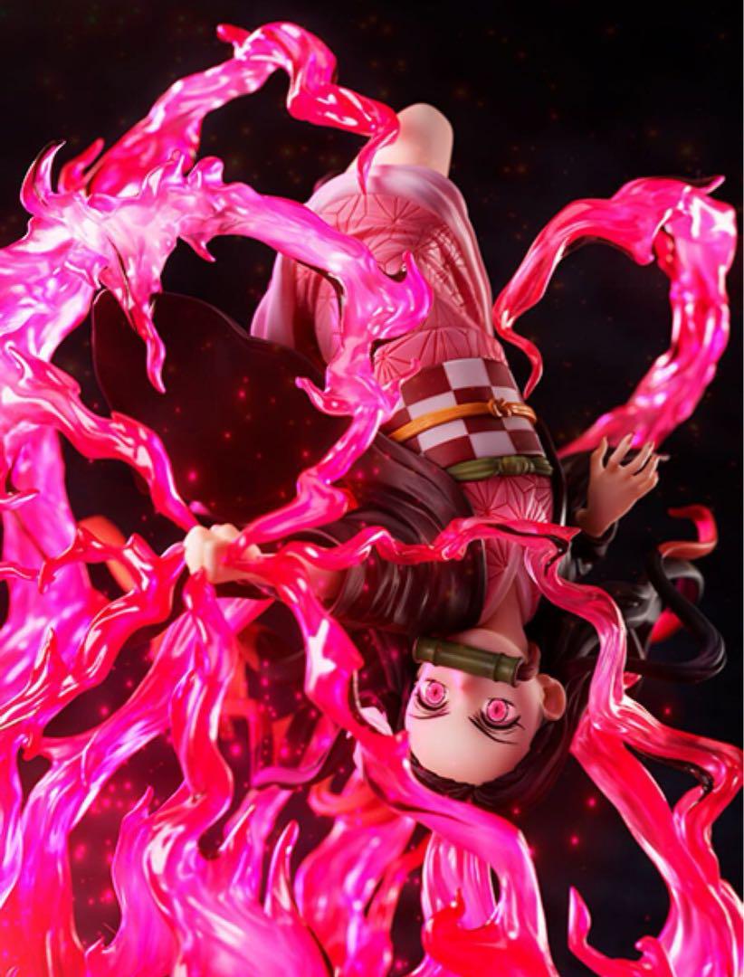鬼滅の刃 竈門禰豆子＜爆血＞1/8スケール+胡蝶 しのぶ　フィギュア 2個セット