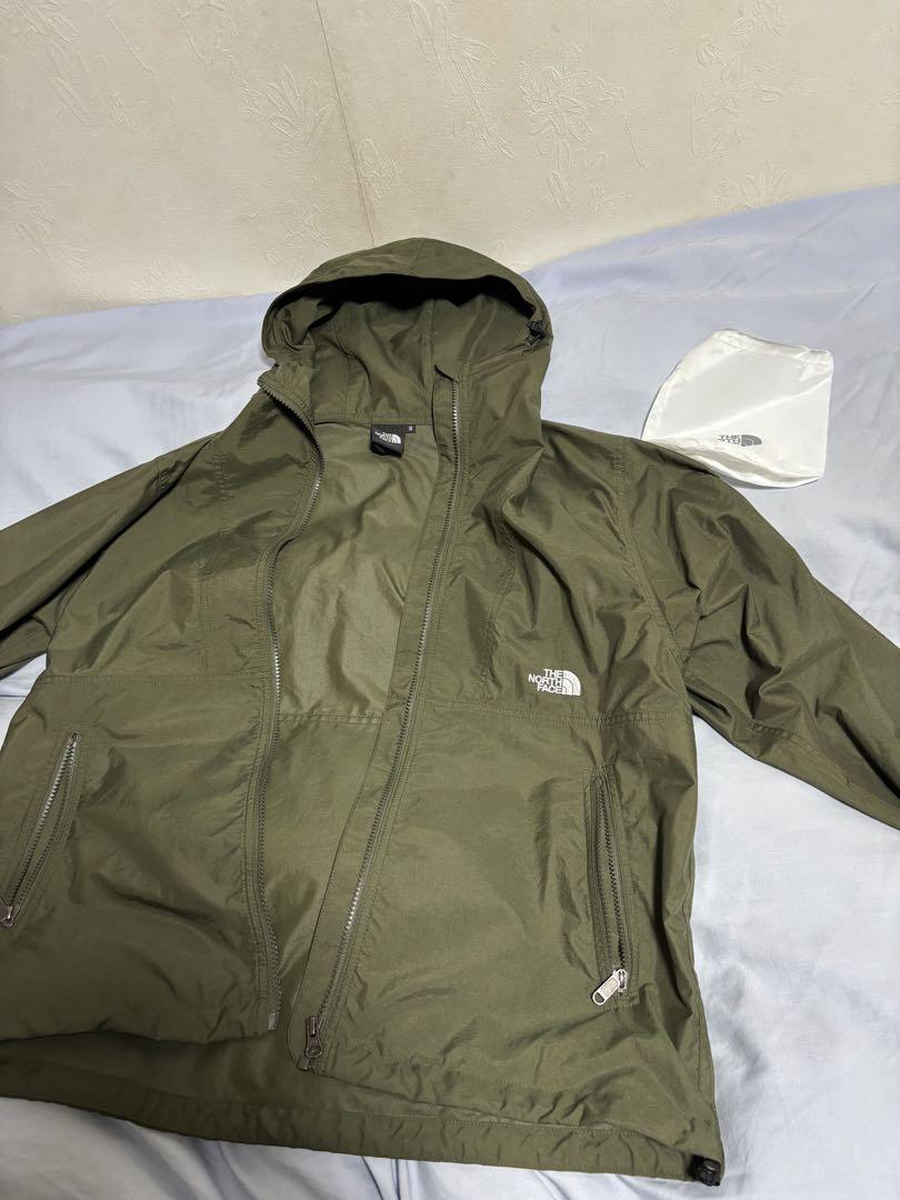 ビームス　The North Face フード付きジャケット オリーブ