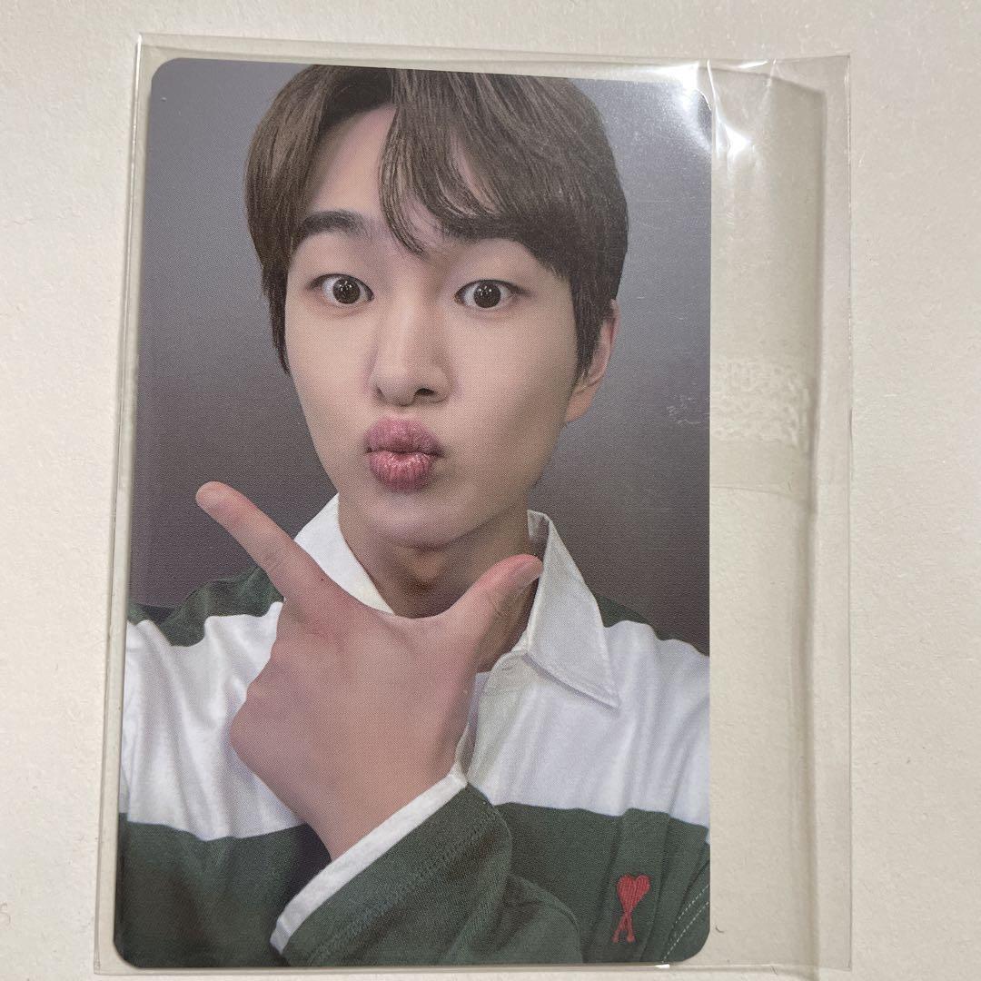 最新人気 ONEW オニュ トレカ 特典 退場 入場 10/6 Hola！ タレントカード