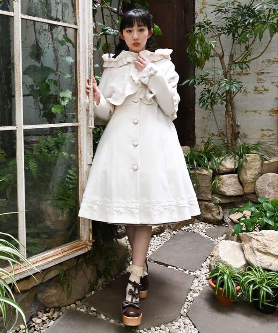 童話の小公女コート 白 axes femme kawaii
