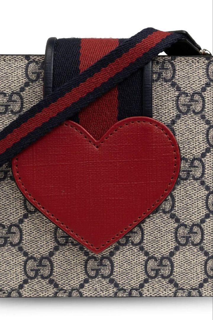 GUCCI グッチ