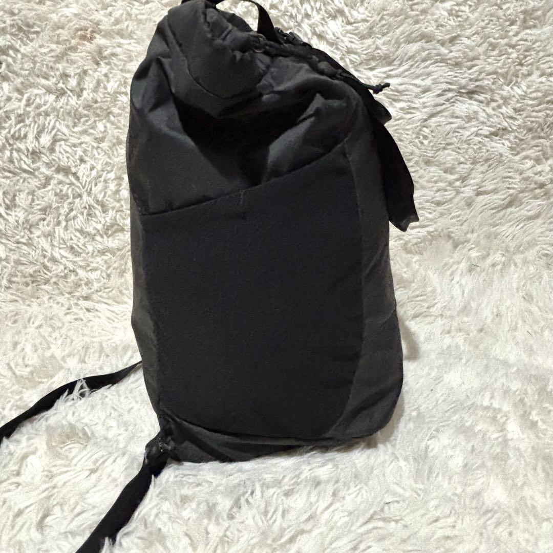 美品✨折り畳み patagonia 2way トートバッグ リュック ブラック 美品✨折り畳み patagonia 2way トートバッグ リュック ブラック