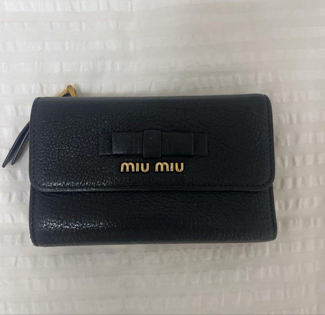 miumiu(ミュウミュウ) 3つ折り財布 - 黒 リボン/ビジュー レザー