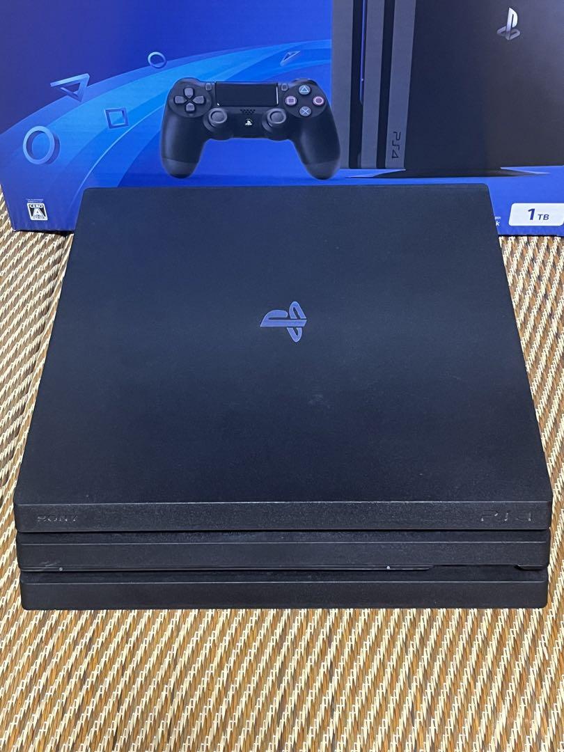 PlayStation4 Pro ジェット・ブラック 1TB ソフト付き! 画像3