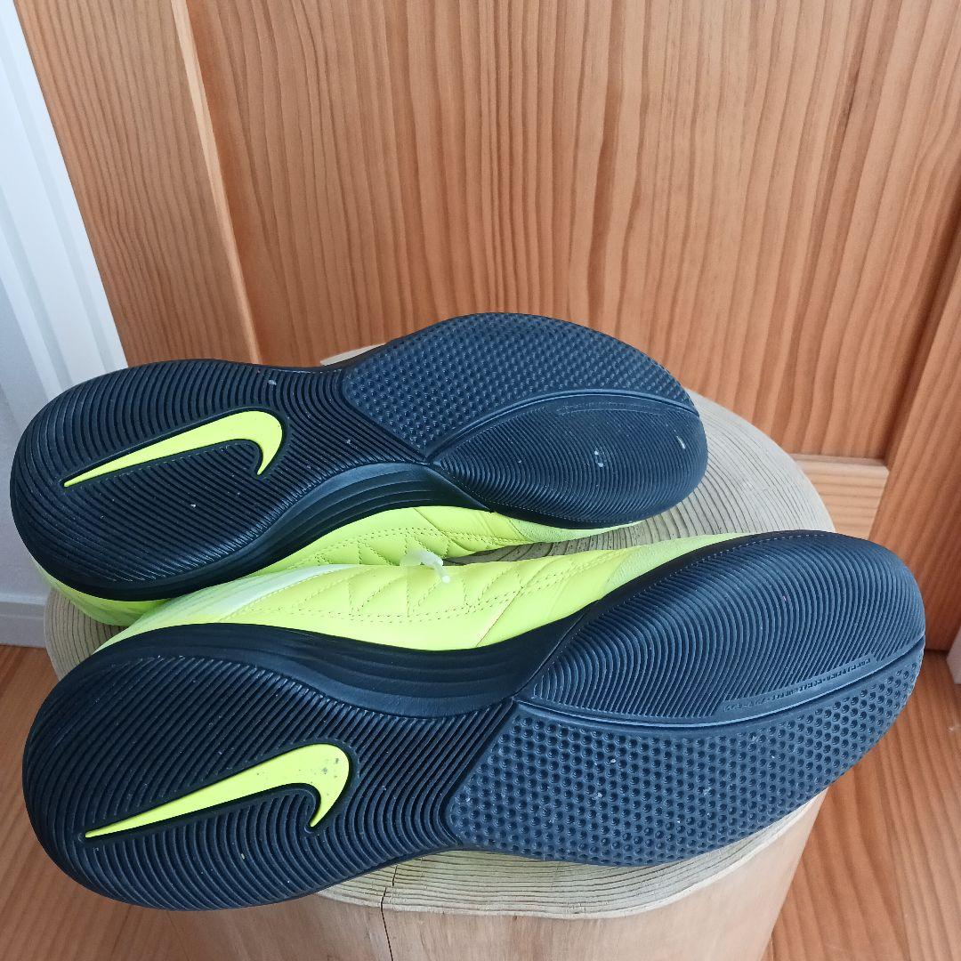 Nike Lunar Gato フットサルシューズ　ナイキ　ルナ　ガト　ルナガト
