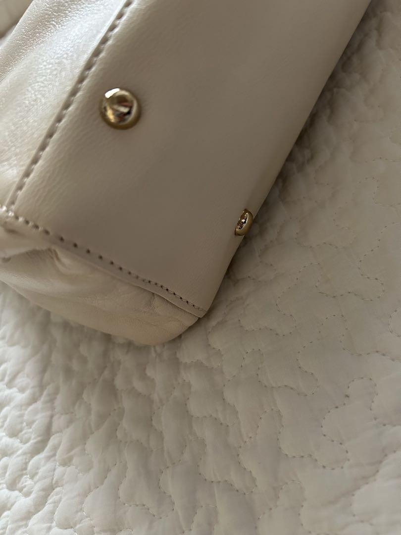 ANTEPRIMA レザーショルダーバッグ