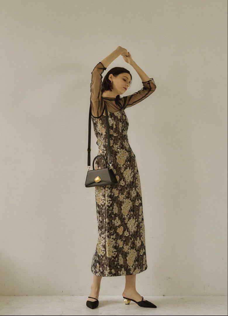 Meandering Jacquard pencil dress / リルアー