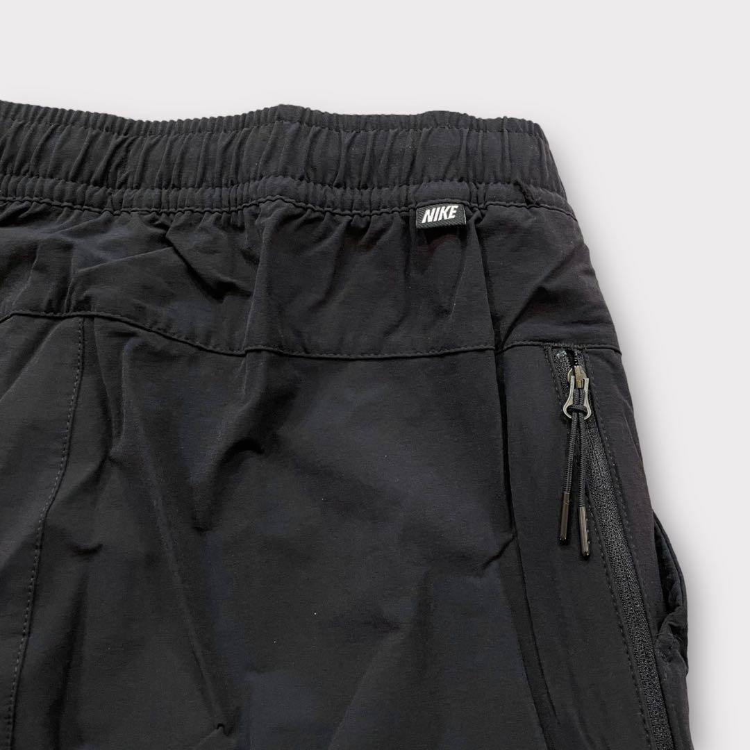 ナイキ　ウーブン　テーパードパンツ　メンズ　M ブラック　ストレッチ　黒