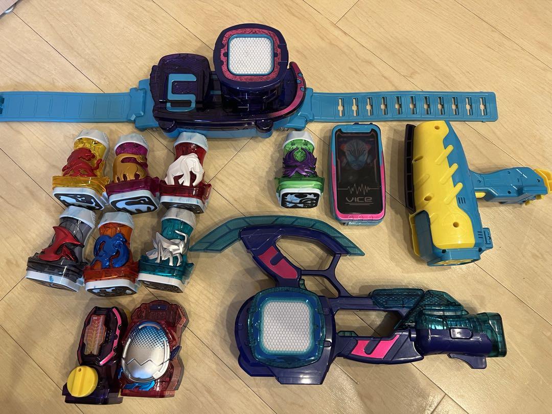 仮面ライダーリバイスドライバー セット売り