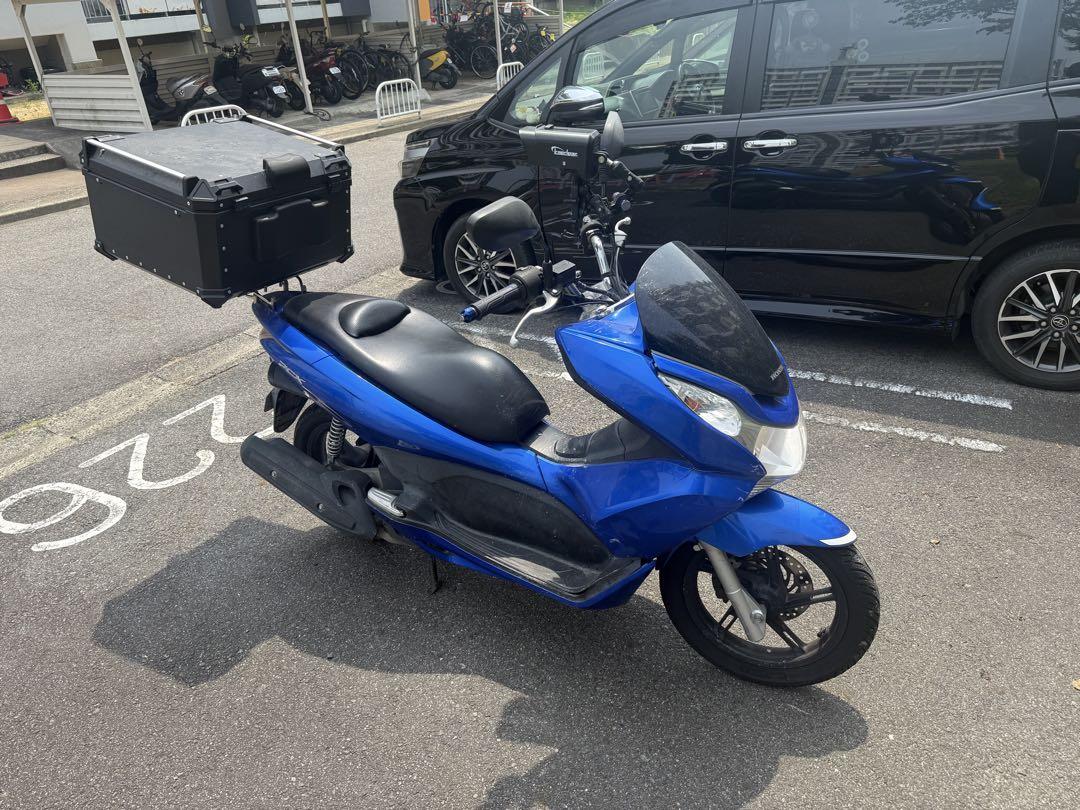 Honda PCX125 青 キャリアボックス付き