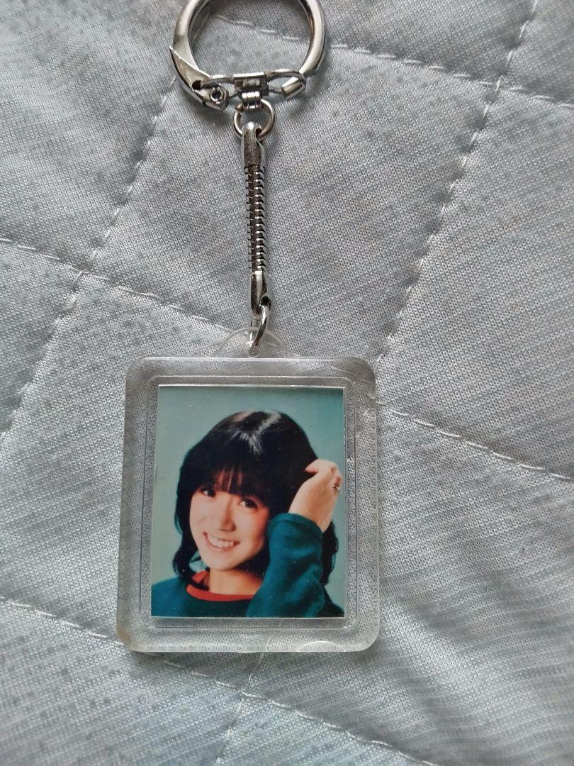 最大の割引 中森明菜キーホルダー - メルカリ ミュージシャン