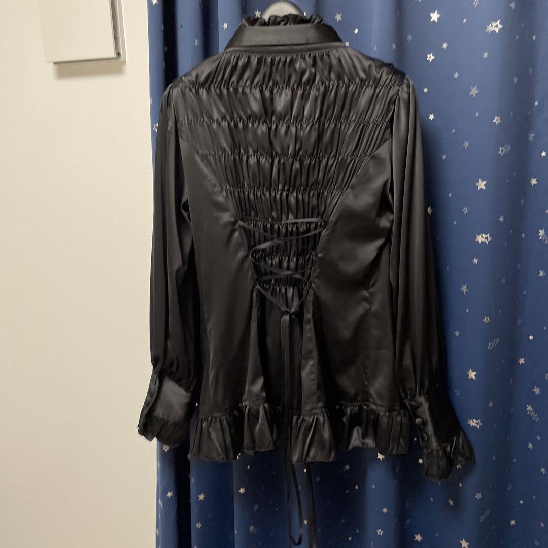 アトリエピエロ サテン長袖ブラウス リボンタイ 黒 新品 - メルカリ