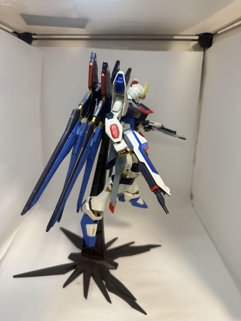 ストライクフリーダムガンダムMG フルバーストモード　ガンプラ