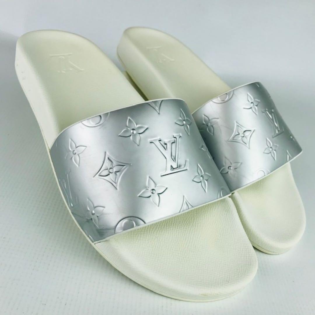 ルイヴィトン【ウォーターフロント】エンボスモノグラムサンダル 美品☆ルイヴィトン・ウォーターフロント エンボスモノグラム