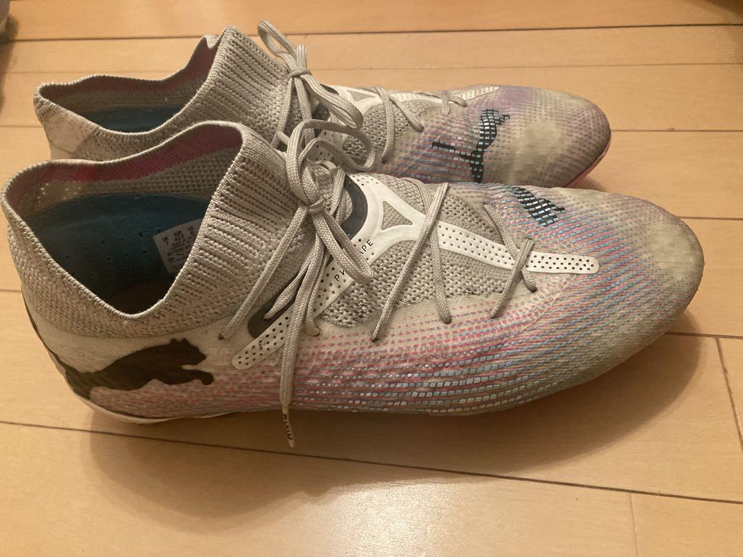 Puma サッカーシューズ ニットアッパー グレー/ピンク