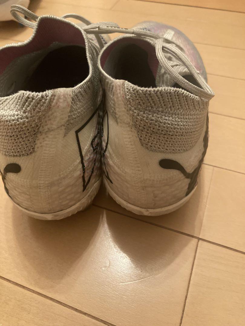 Puma サッカーシューズ ニットアッパー グレー/ピンク