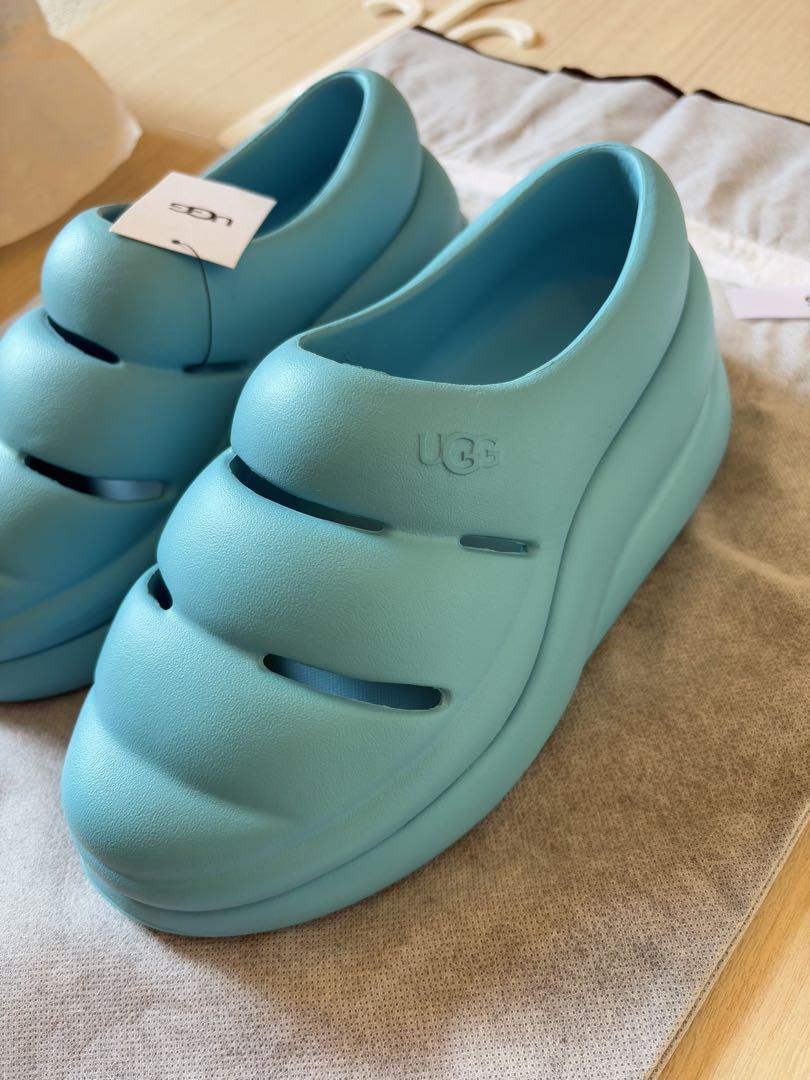 UGG ブルー サンダル 【新品・未使用】 UGG ブルー サンダル 【新品・未使用】