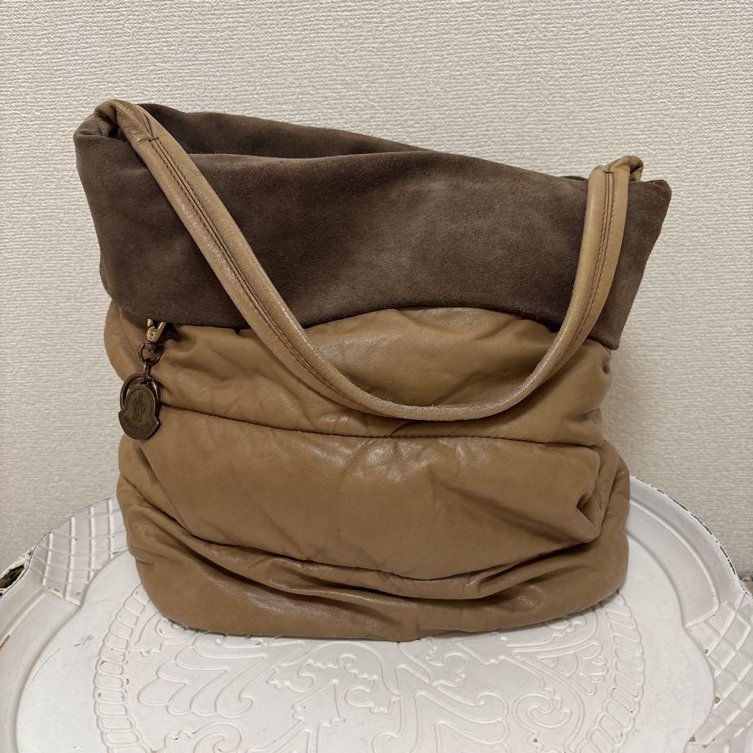 モンクレールレザーとスエードのバッグ