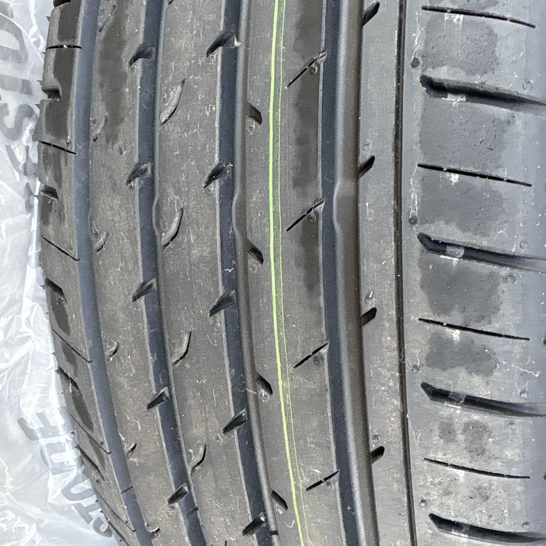 新車外しアルファード40 YOKOHAMA 225/60R18 4本　新品同様