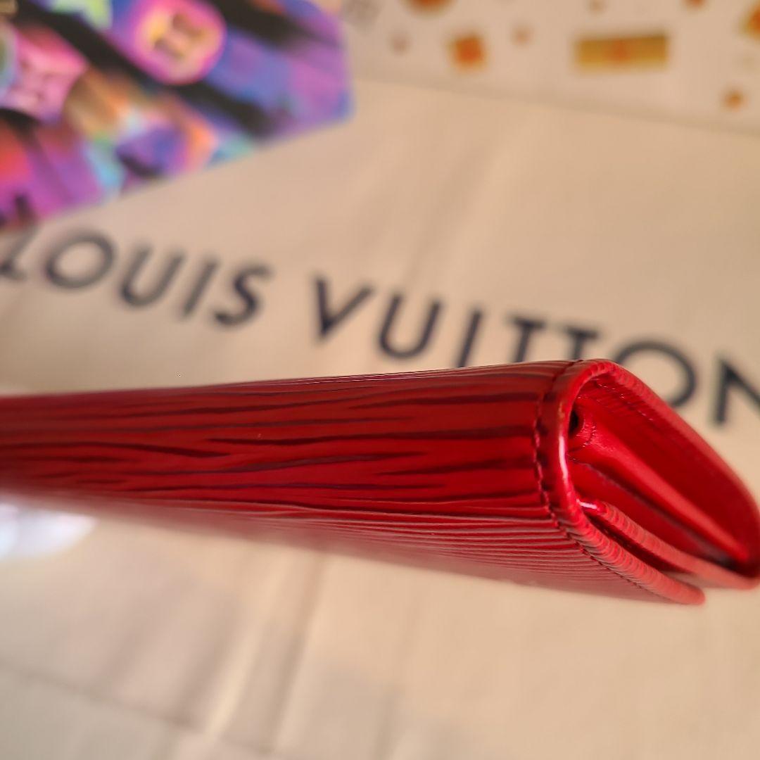 ルイヴィトン財布　美品