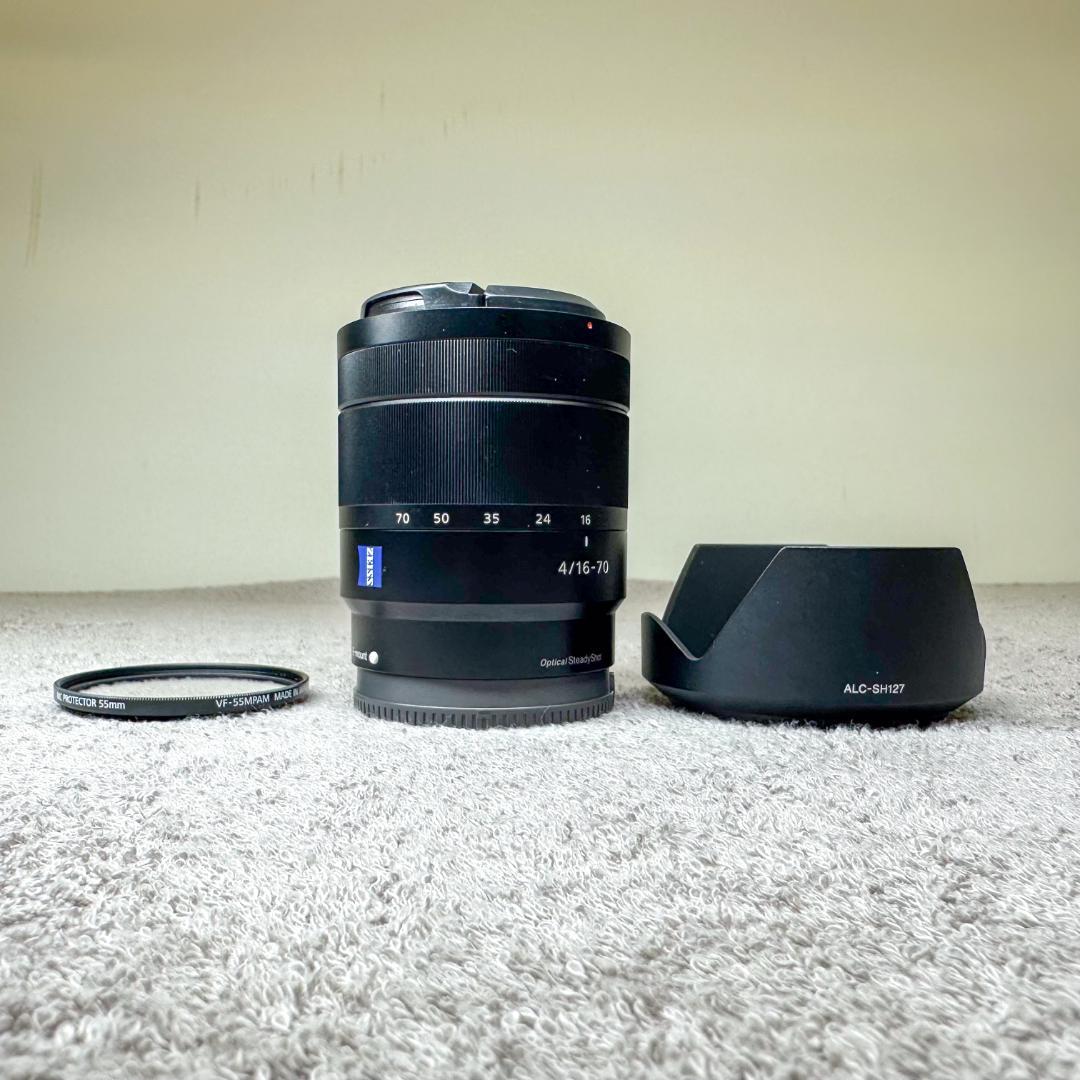 美品】SONY E 16-70mm F4 ZA OSS ZEIZZレンズ 美品】SONY E 16-70mm F4 ZA OSS ZEIZZレンズ